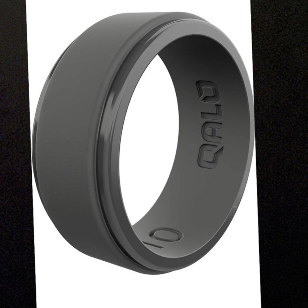 New QALO Men's Polished Step Edge Ring Collection sz 10